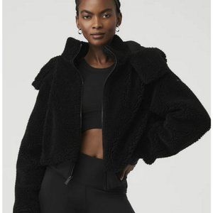 Alo Yoga Foxy cropped sherpa bomber jacket w removable hood